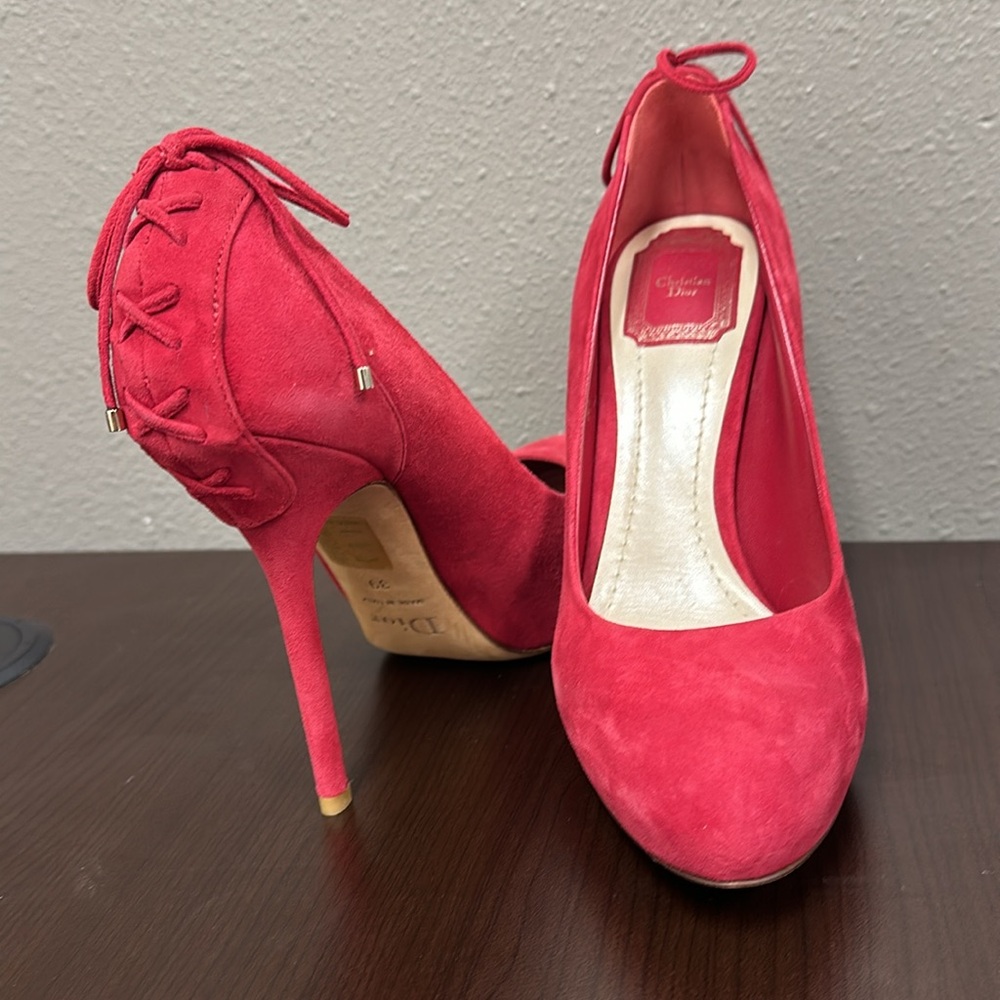 Christian Dior Suede Pumps